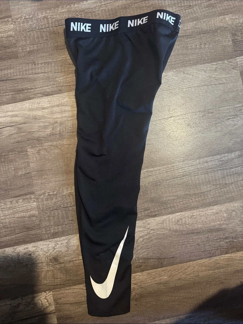 Nike Kids Black Leggings with Logo Waistband and Matching Nike Top